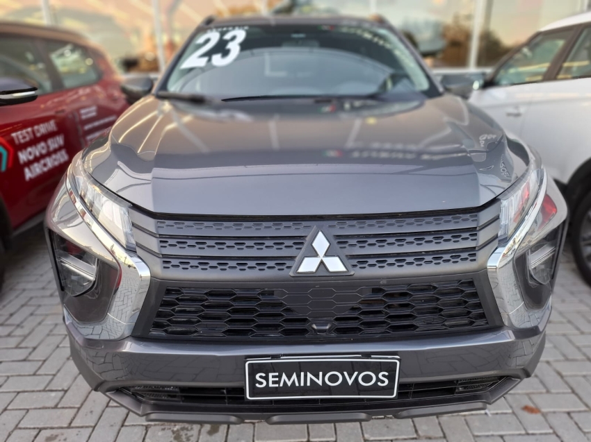 mitsubishi eclipse cross 1.5 mivec turbo gasolina gls cvt 4p automatico 2023 mitsubishi eclipse cross 1.5 mivec turbo gasolina gls cvt 4p automatico 2023