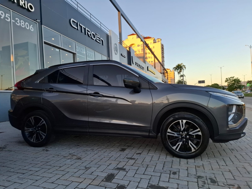 mitsubishi eclipse cross 1.5 mivec turbo gasolina gls cvt 4p automatico 2023 mitsubishi eclipse cross 1.5 mivec turbo gasolina gls cvt 4p automatico 2023