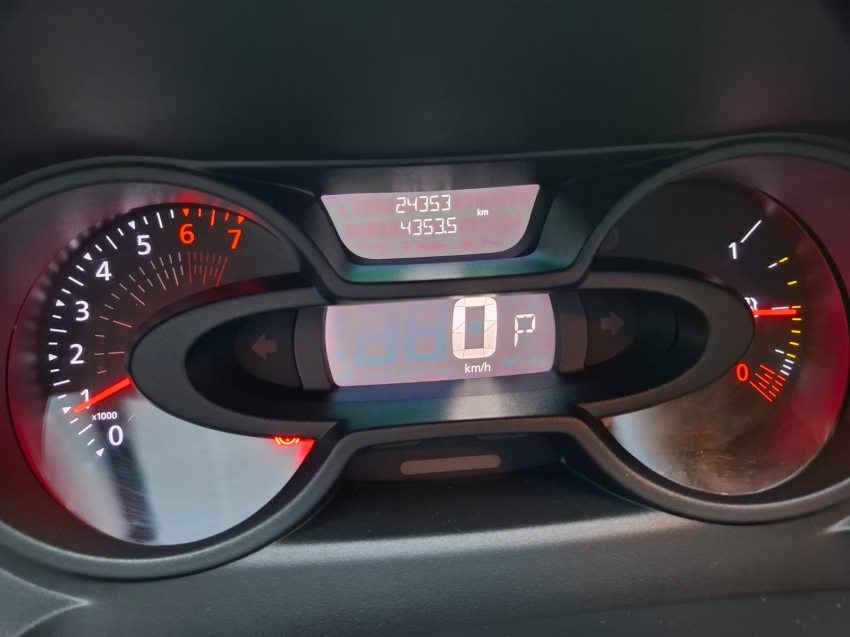 renault oroch 1.3 tce flex outsider x-tronic 4p automatico 2024 renault oroch 1.3 tce flex outsider x-tronic 4p automatico 2024