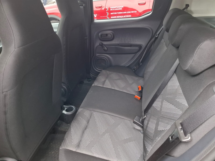 fiat mobi 1.0 evo flex like. manual 4p 2025 fiat mobi 1.0 evo flex like. manual 4p 2025