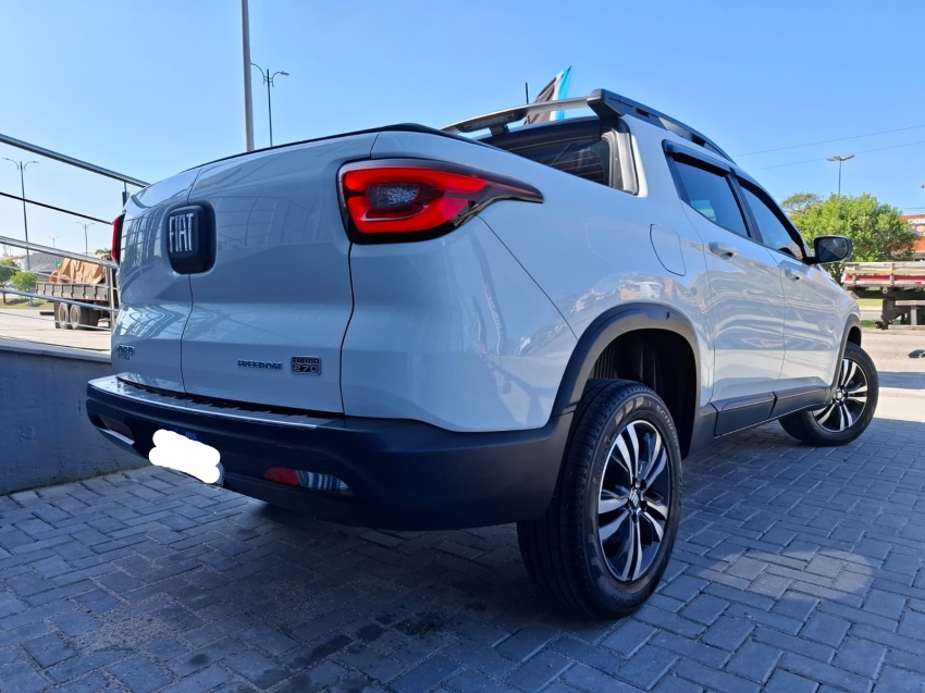 fiat toro 1.3 turbo 270 flex freedom at6 4p automatico 20253