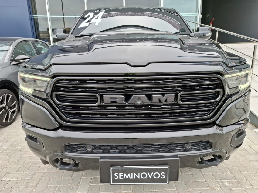 ram 1500 5.7 v8 gasolina limited night edition cd 4x4 automatico 4p 2024 ram 1500 5.7 v8 gasolina limited night edition cd 4x4 automatico 4p 2024