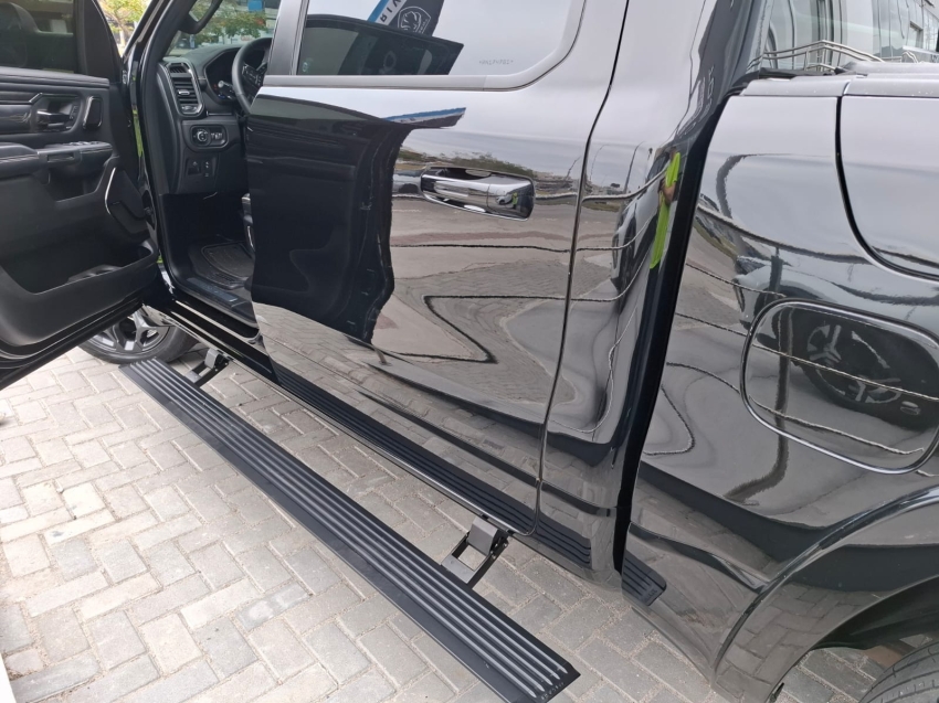 ram 1500 5.7 v8 gasolina limited night edition cd 4x4 automatico 4p 2024 ram 1500 5.7 v8 gasolina limited night edition cd 4x4 automatico 4p 2024