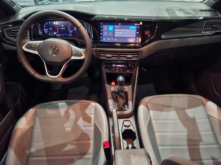 volkswagen nivus 1.0 200 tsi total flex highline automatico 4p 20238