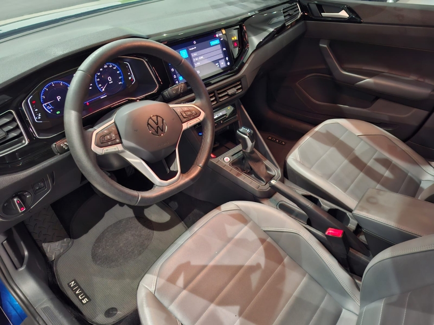 volkswagen nivus 1.0 200 tsi total flex highline automatico 4p 20237