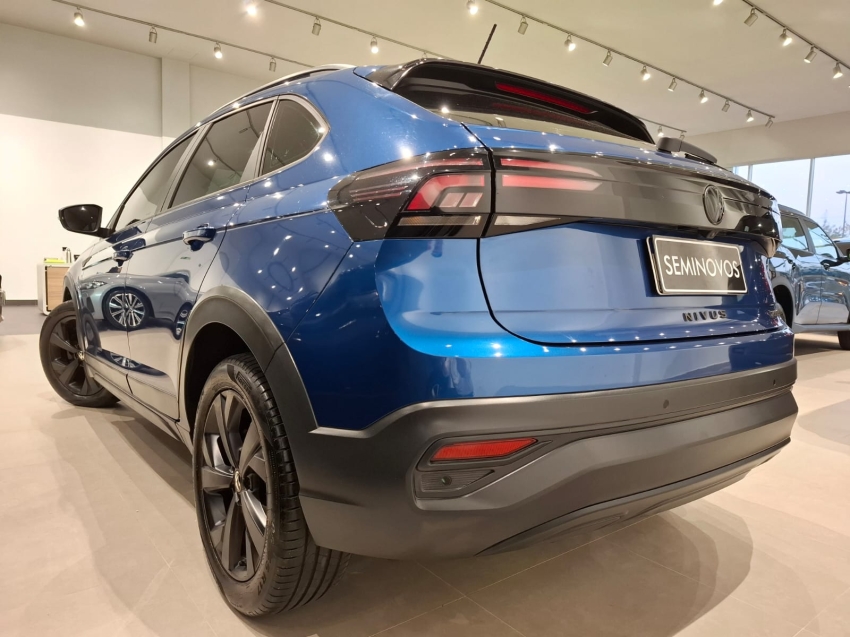 volkswagen nivus 1.0 200 tsi total flex highline automatico 4p 20234