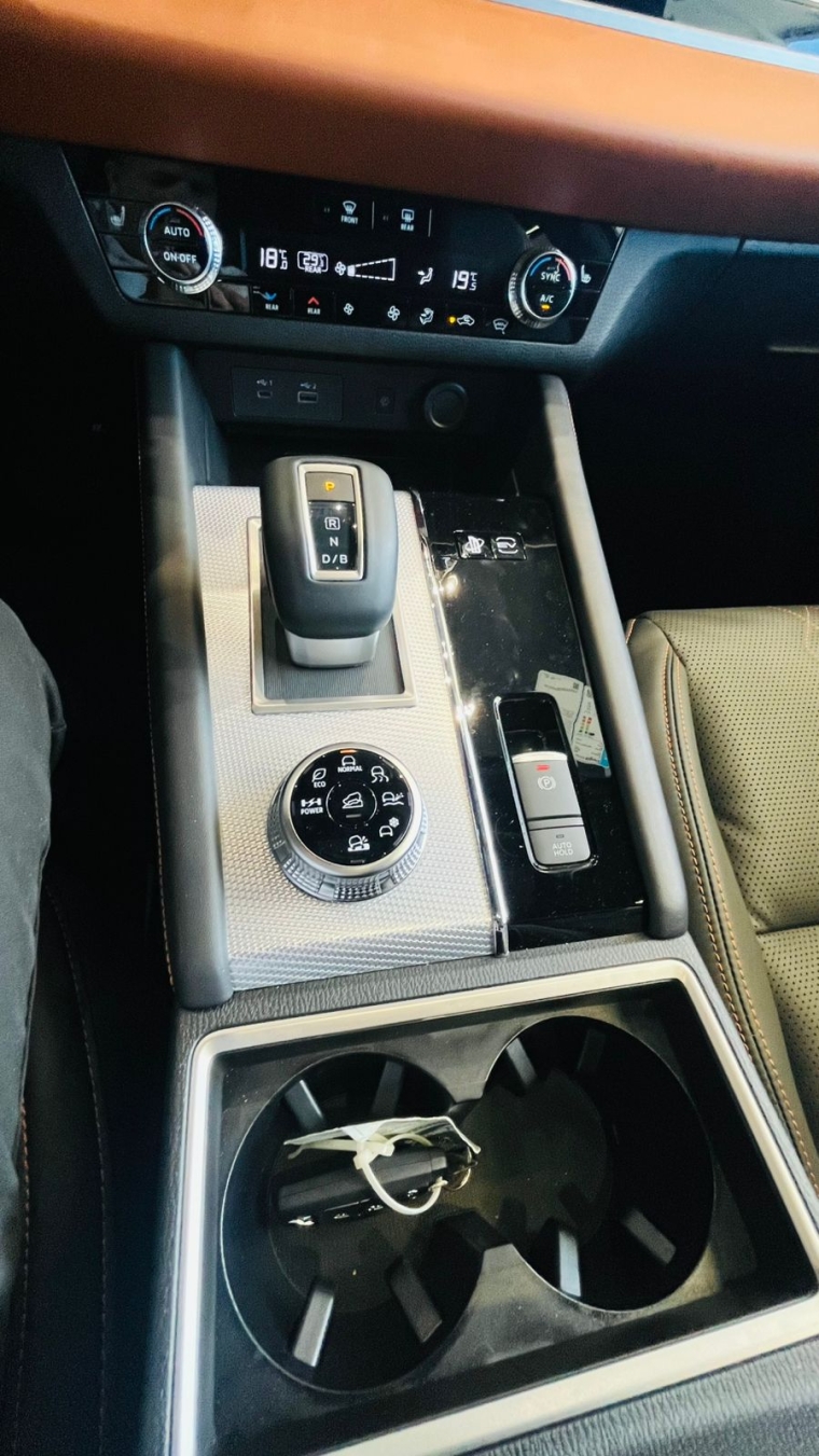 mitsubishi outlander 2.4 phev signature s-awc dht hibrido 4p automatico 2026 mitsubishi outlander 2.4 phev signature s-awc dht hibrido 4p automatico 2026