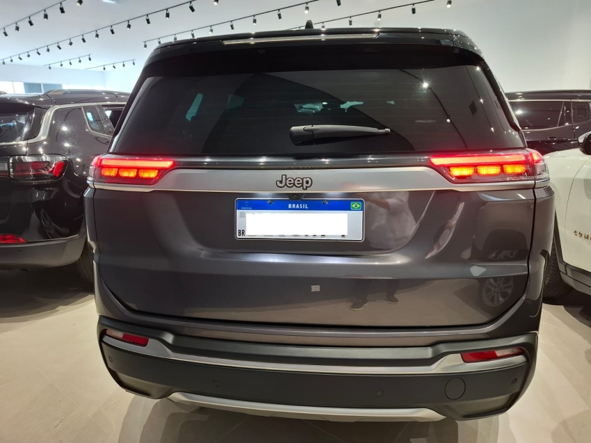 jeep commander 1.3 t270 turbo flex longitude at6 4p automatico 2023 jeep commander 1.3 t270 turbo flex longitude at6 4p automatico 2023