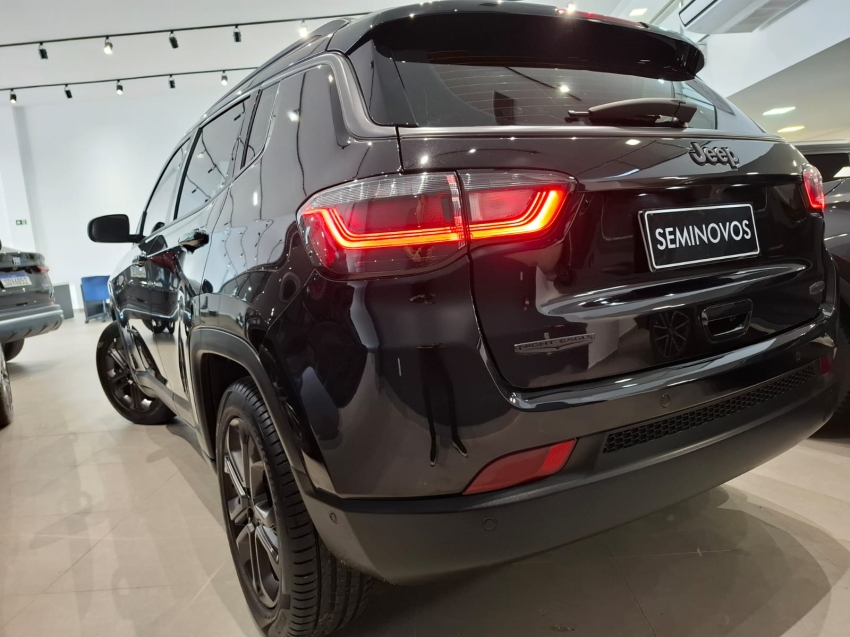 jeep compass 1.3 t270 turbo flex longitude at6 4p automatico 20253