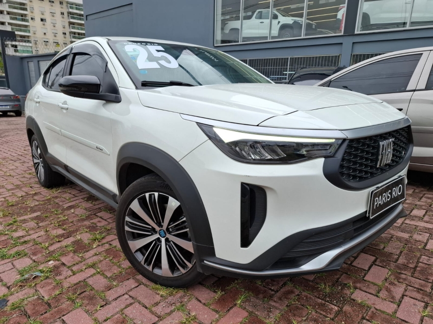 fiat fastback 1.0 turbo 200 hybrid audace cvt hibrido 4p automatico 2025