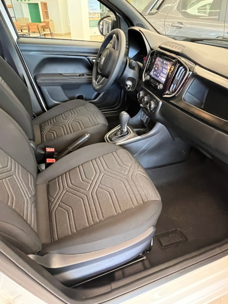 fiat strada 1.3 firefly flex volcano cd cvt 4p automatico 202610