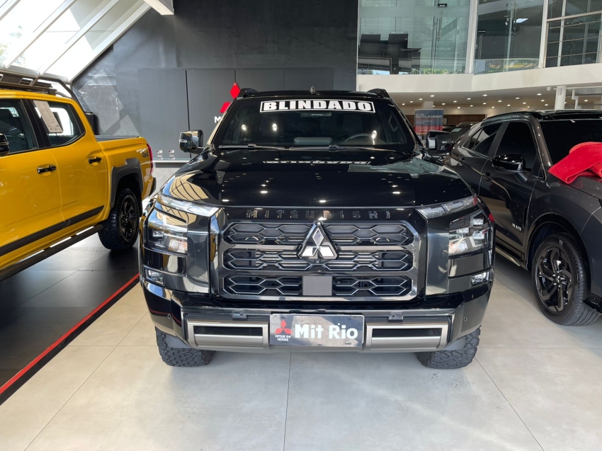 mitsubishi triton 2.4 biturbo diesel cd katana 4x4 automatico 4p 20266