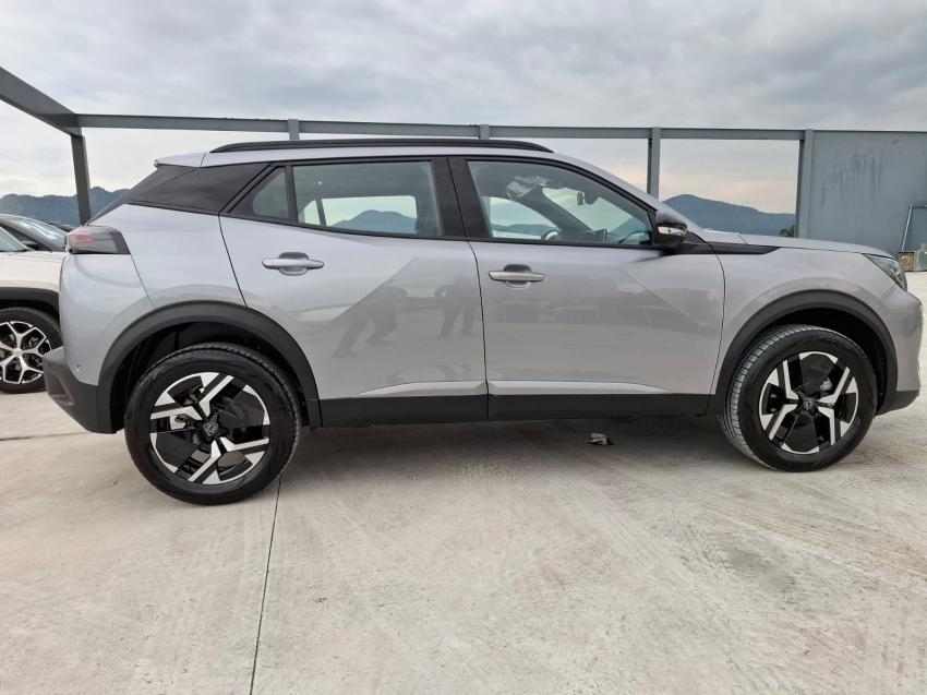 peugeot 2008 1.0 turbo 200 flex allure cvt 4p automatico 20251