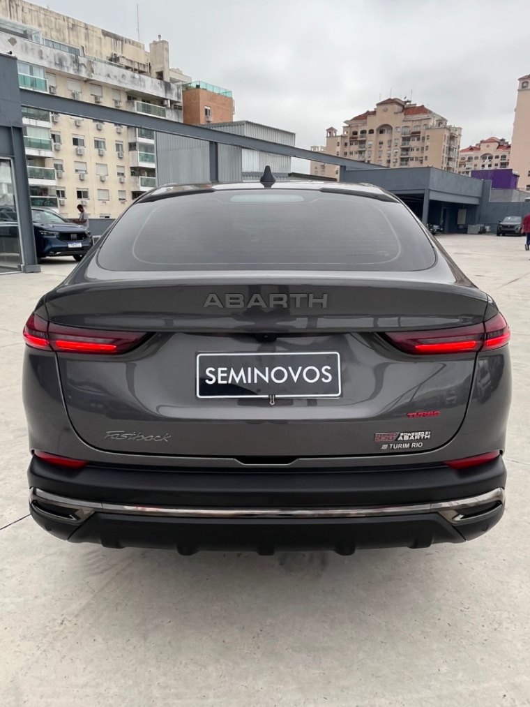 fiat fastback 1.3 turbo 270 flex limited edition at6 4p automatico 20232