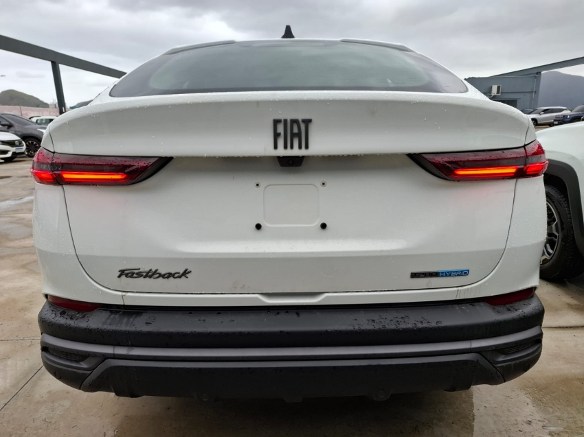 fiat fastback 1.0 turbo 200 hybrid audace cvt hibrido 4p automatico 20252