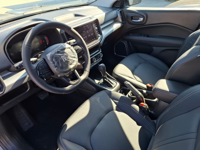 fiat toro 1.3 turbo 270 flex volcano at6 4p automatico 20258