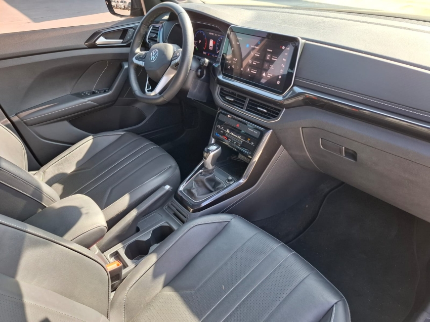 volkswagen t-cross 1.4 250 tsi total flex highline automatico 4p 202510