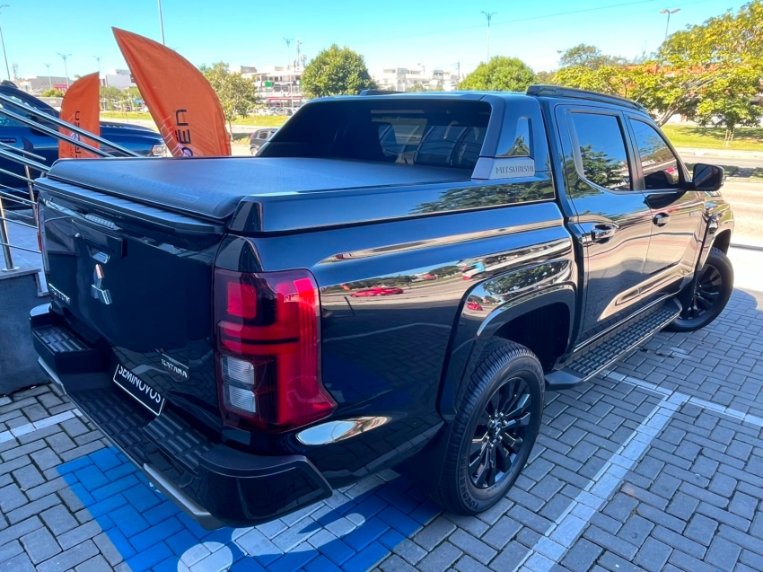 mitsubishi triton 2.4 biturbo diesel cd katana 4x4 automatico 4p 20261