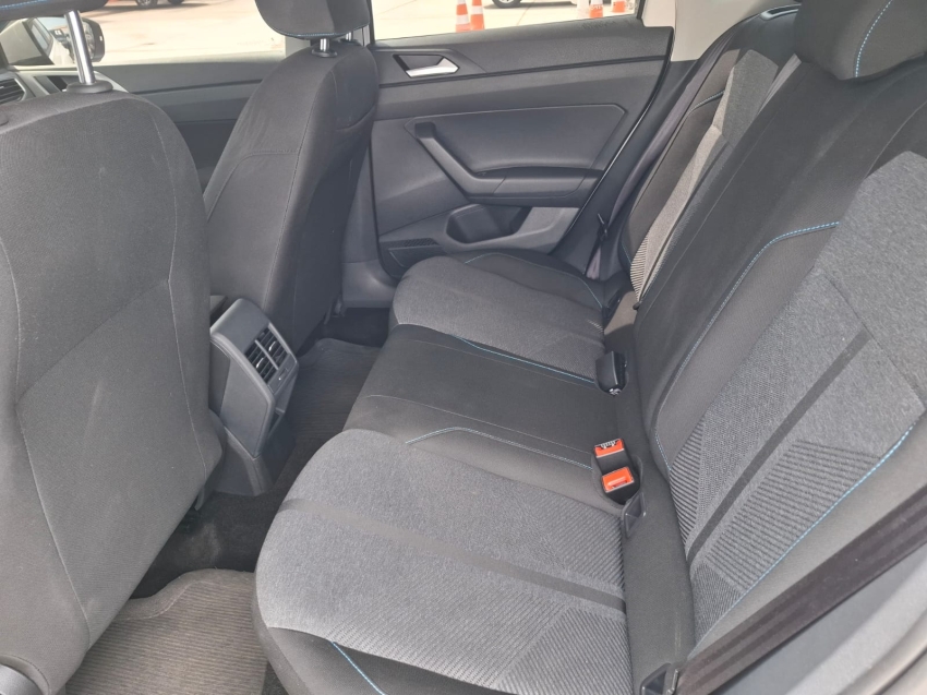 volkswagen nivus 1.0 200 tsi total flex comfortline automatico 4p 202610