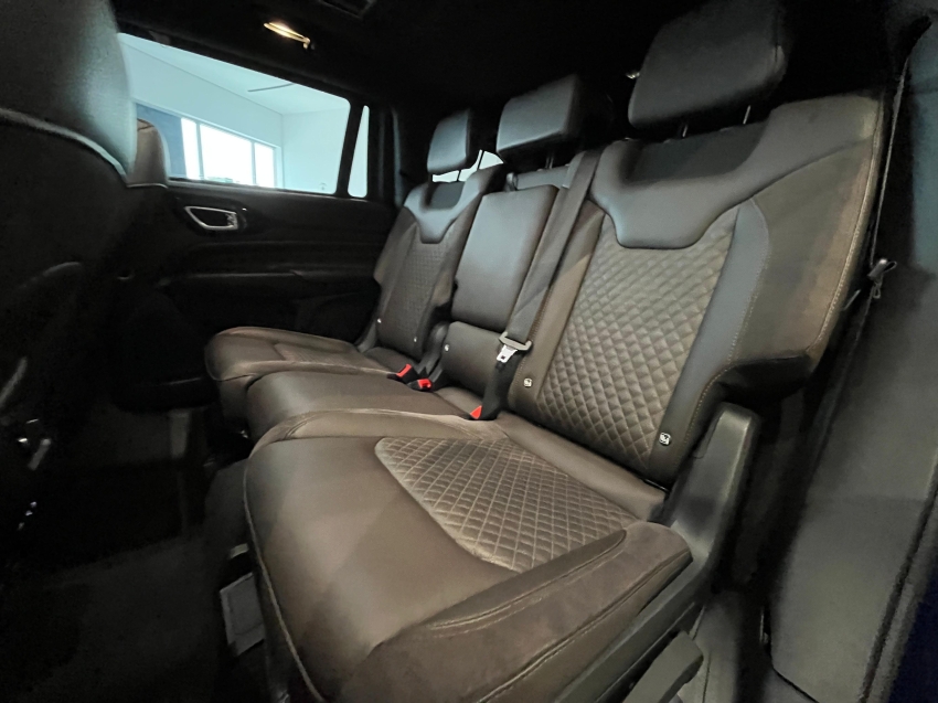 jeep commander 2.0 td380 turbo diesel overland at9 4p automatico 202212