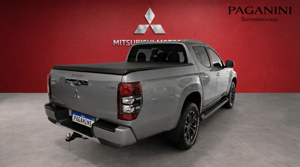 mitsubishi l200 triton 2.4 16v turbo diesel sport hpe-s cd 4p 4x4 automatico 20232