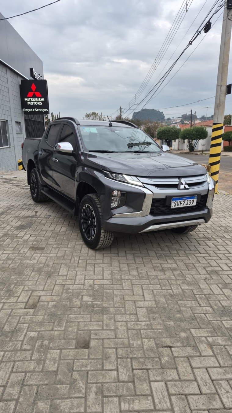 mitsubishi l200 triton 2.4 16v turbo diesel sport hpe cd 4p 4x4 automatico 20241