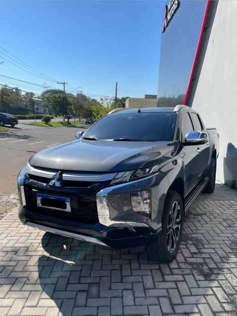 mitsubishi l200 triton 2.4 16v turbo diesel sport hpe-s cd 4p 4x4 automatico 20245