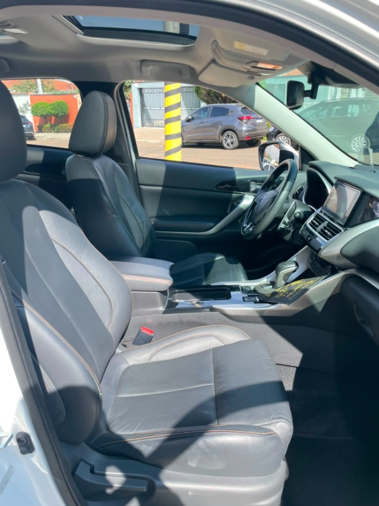 mitsubishi eclipse cross 1.5 mivec turbo gasolina hpe-s cvt 4p automatico 20199
