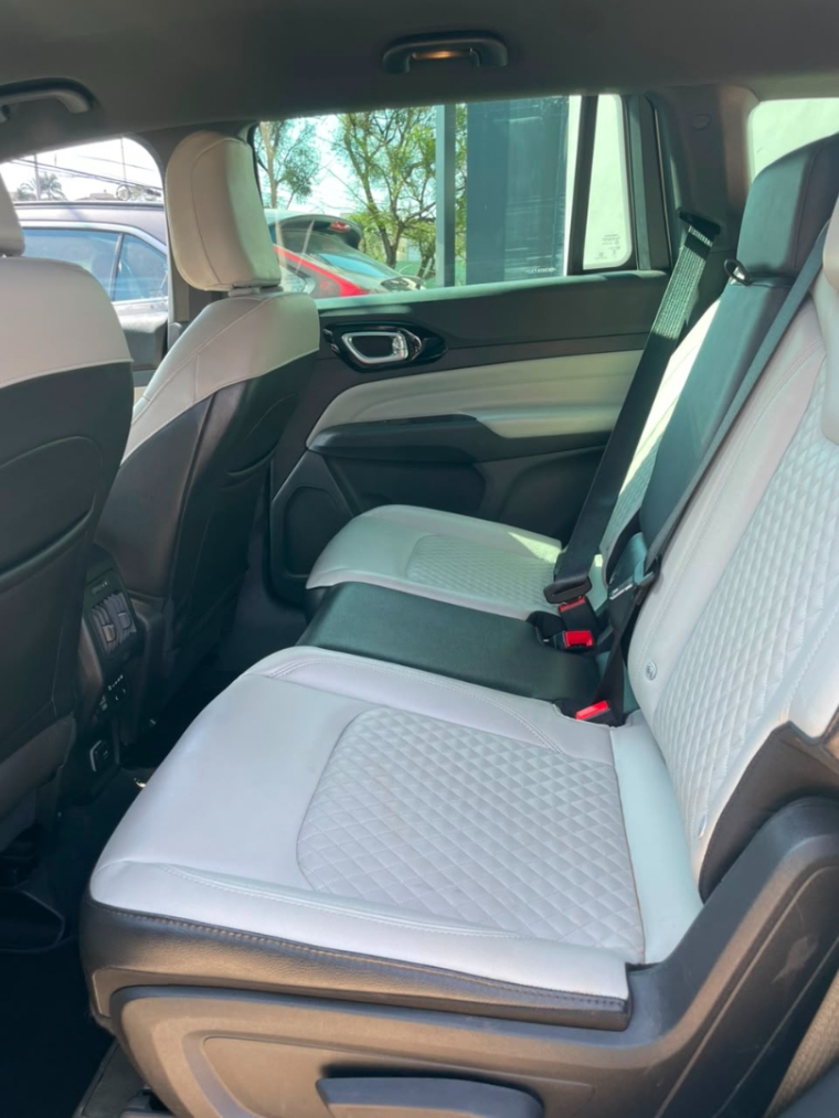 jeep commander 2.0 td380 turbo diesel limited at9 4p automatico 20225