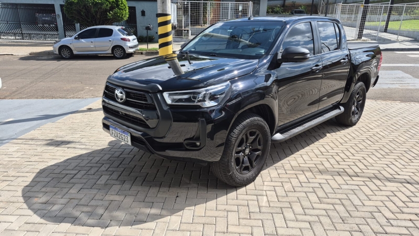 toyota hilux 2.8 d-4d turbo diesel cd srv 4x4 automatico 4p 20226