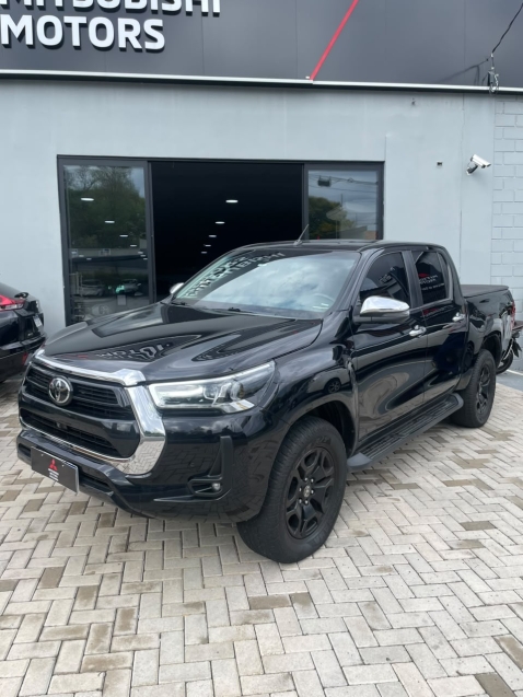 toyota hilux 2.8 d-4d turbo diesel cd srv 4x4 automatico 4p 20220