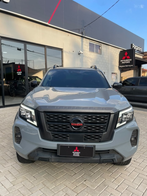 nissan frontier 2.3 16v turbo diesel pro4x cd 4x4 automatico 2.4 4p 20231