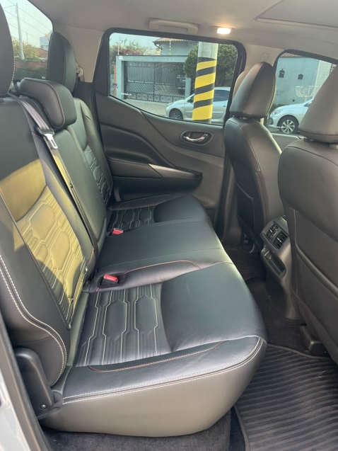 nissan frontier 2.3 16v turbo diesel pro4x cd 4x4 automatico 2.4 4p 20235