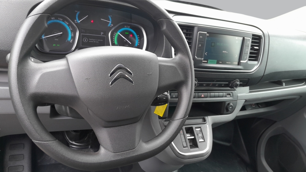 citroen jumpy 75 kw eletrico automatico.
