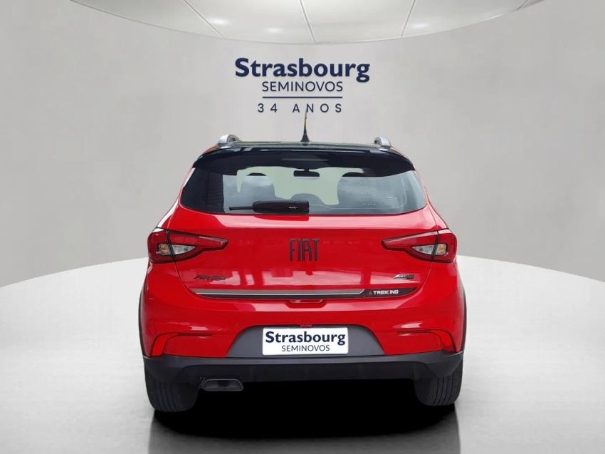 fiat argo 1.8 e.torq flex trekking at6