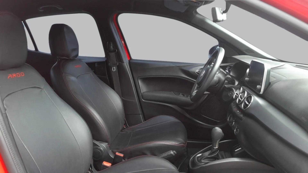 fiat argo 1.8 e.torq flex trekking at6