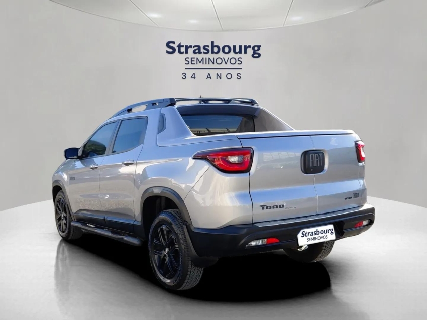 fiat toro 2.0 16v turbo diesel ultra 4wd at9 1.9 5p automatico 2022