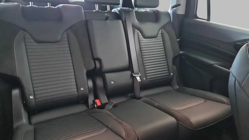 jeep commander 1.3 t270 turbo flex limited at6