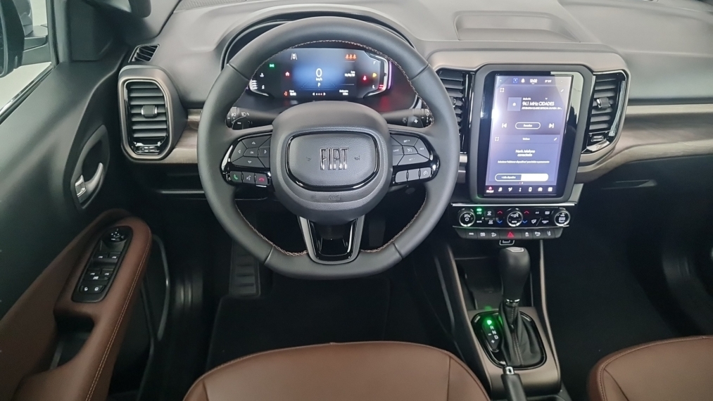 fiat toro 2.0 16v turbo diesel ranch 4wd at9 1.9 4p automatico 2025