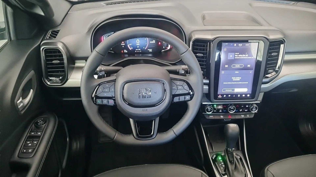 fiat toro 1.3 turbo 270 flex volcano at6 4p automatico 2025