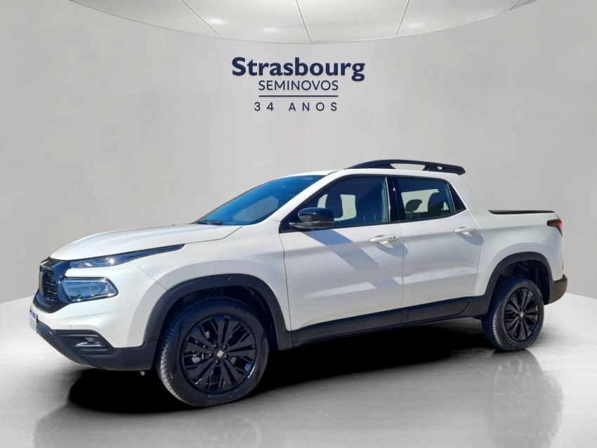 fiat toro 1.3 turbo 270 flex volcano at6 4p automatico 2025