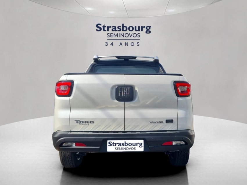 fiat toro 2.0 16v turbo diesel volcano 4wd at9 1.9 4p automatico 2025