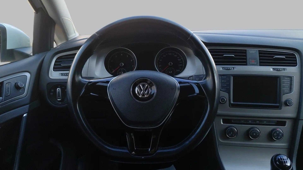 volkswagen golf 1.0 tsi comfortline 12v total flex 4p manual 2017