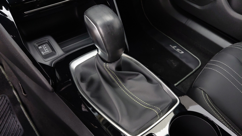 peugeot 2008 1.0 turbo 200 flex gt cvt 4p automatico 2025