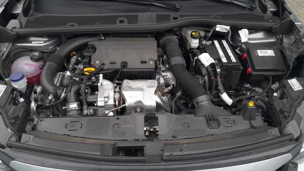 peugeot 2008 1.0 turbo 200 flex allure cvt 4p automatico 2025