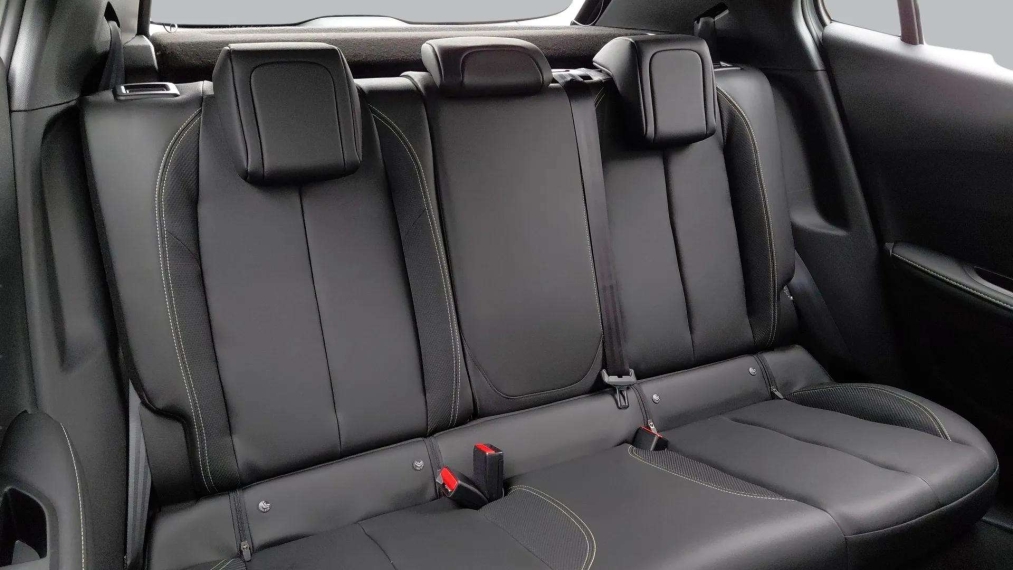 peugeot 2008 1.0 turbo 200 flex gt cvt 4p automatico 2025