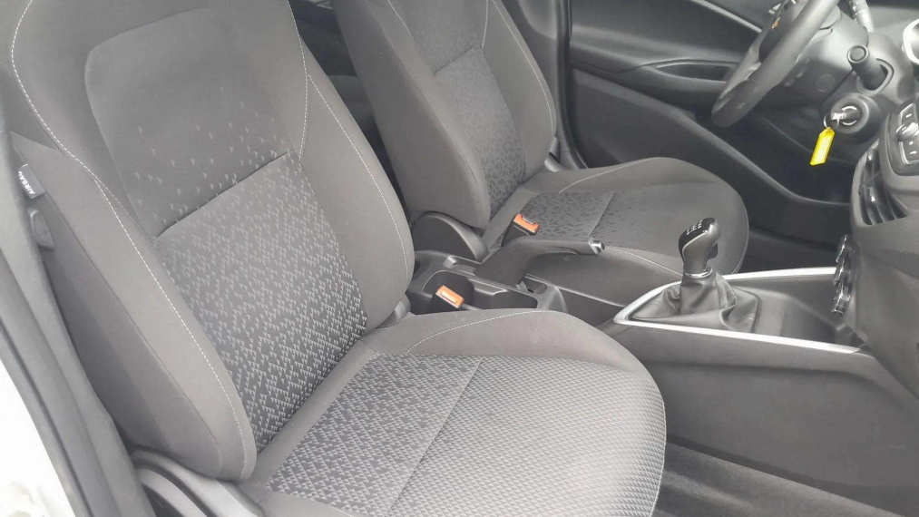 chevrolet onix 1.0 flex lt manual 4p 2020