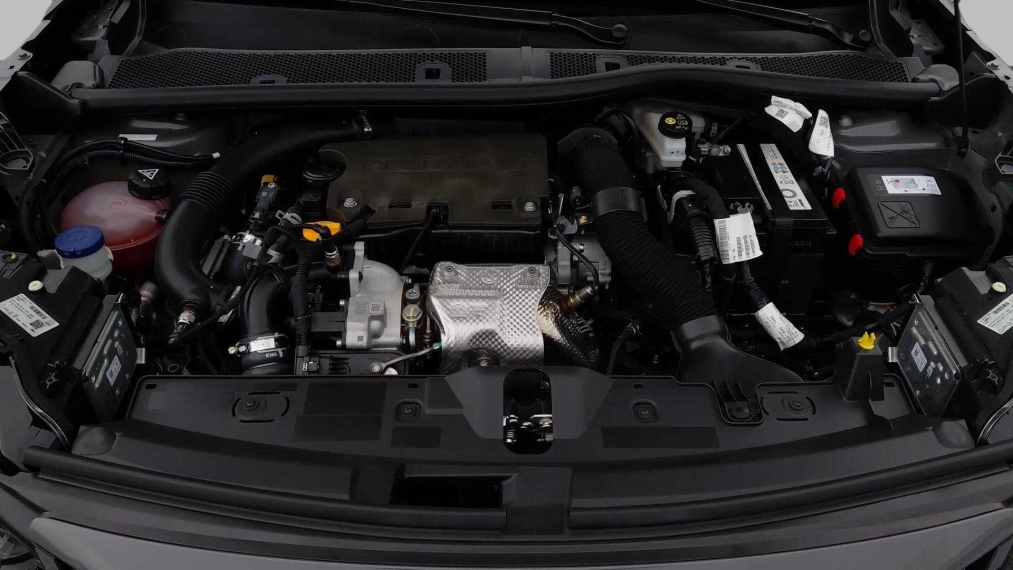 peugeot 2008 1.0 turbo 200 flex gt cvt 5p automatico 2025
