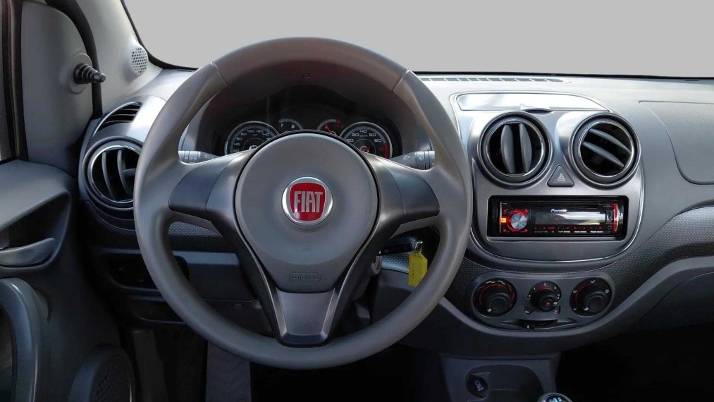 fiat palio 1.6 mpi essence 16v flex 4p manual 5p 2014