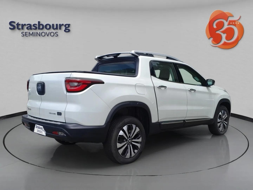 fiat toro 1.3 turbo 270 flex volcano at6 4p automatico 20256